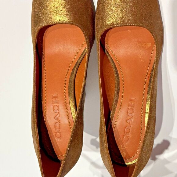 NWOB Coach Gold Metallic Leather Ankle Strap High Heel Pump Women’s Size 6B - Picture 9 of 15